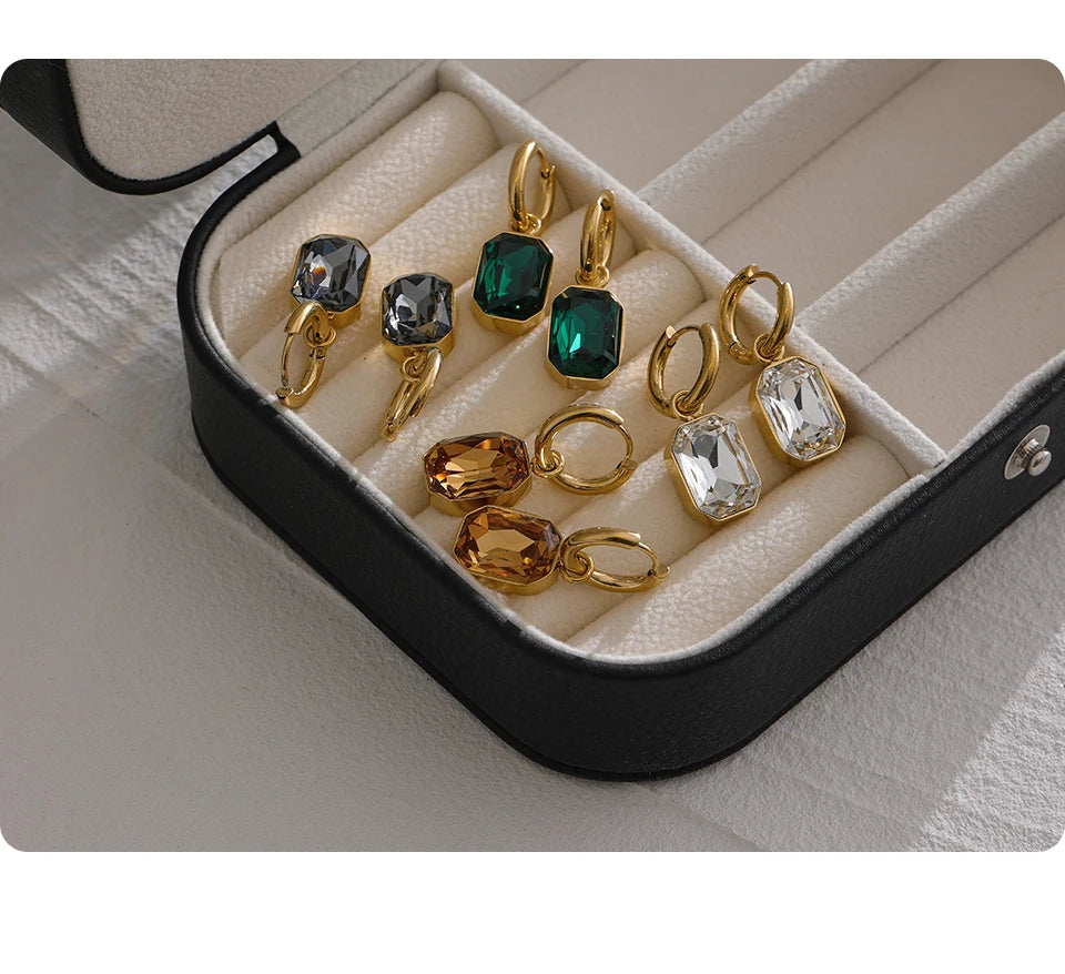 Aurisse Earrings